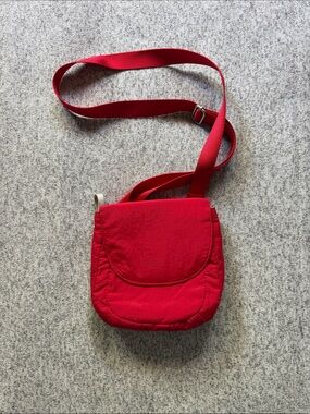 Baggallini Swift Flap Mini Crossbody